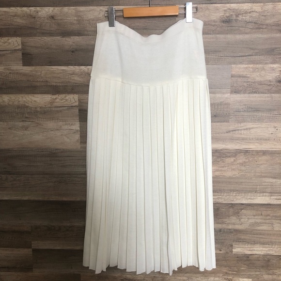 Vintage White Ivory Pleated Knit Pull On Skirt Size 14 - Picture 1 of 8